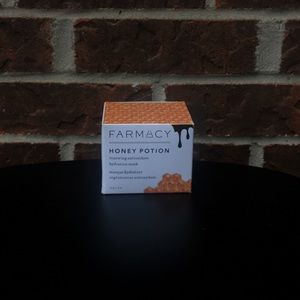 Farmacy Honey Potion renewing antioxidant facemask